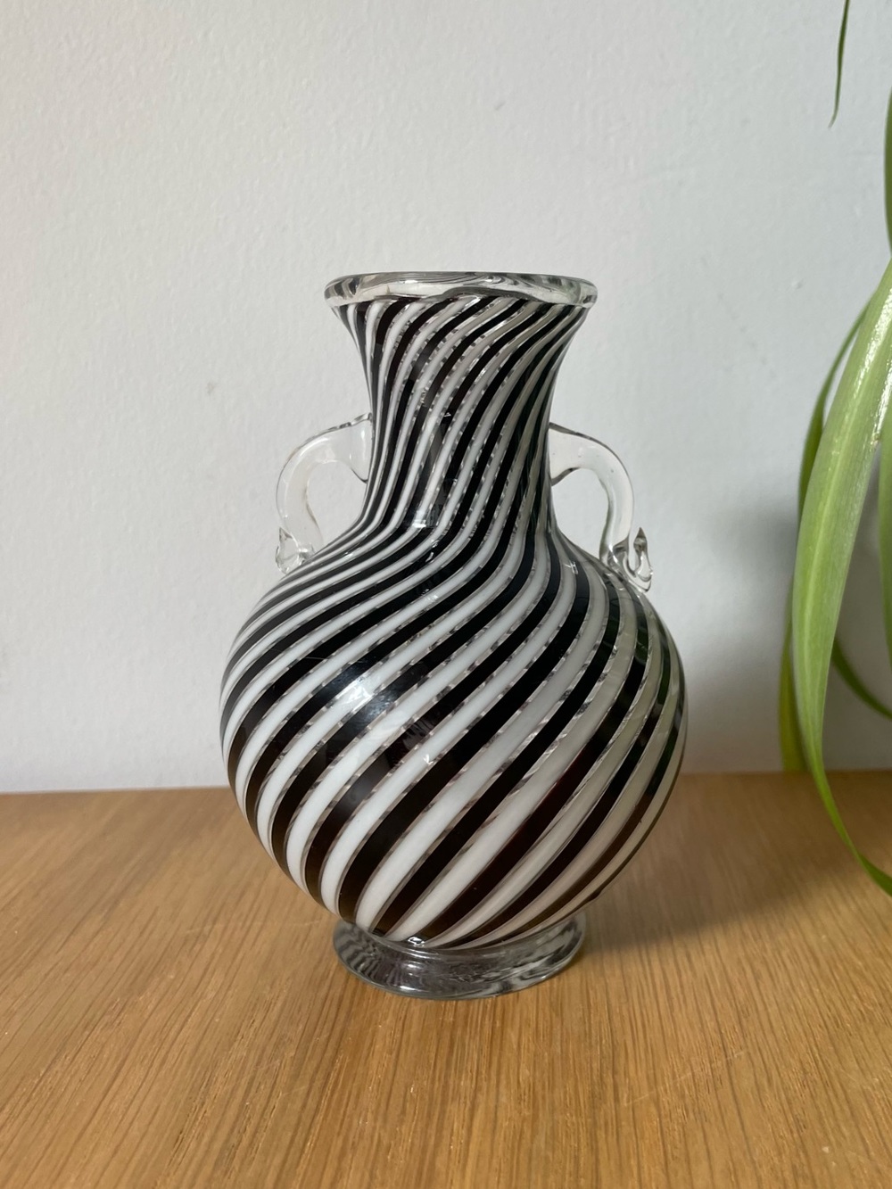 Vintage MCM Murano Style Handblown Black & White Swirl Miniature Glass Vase 4.5”
